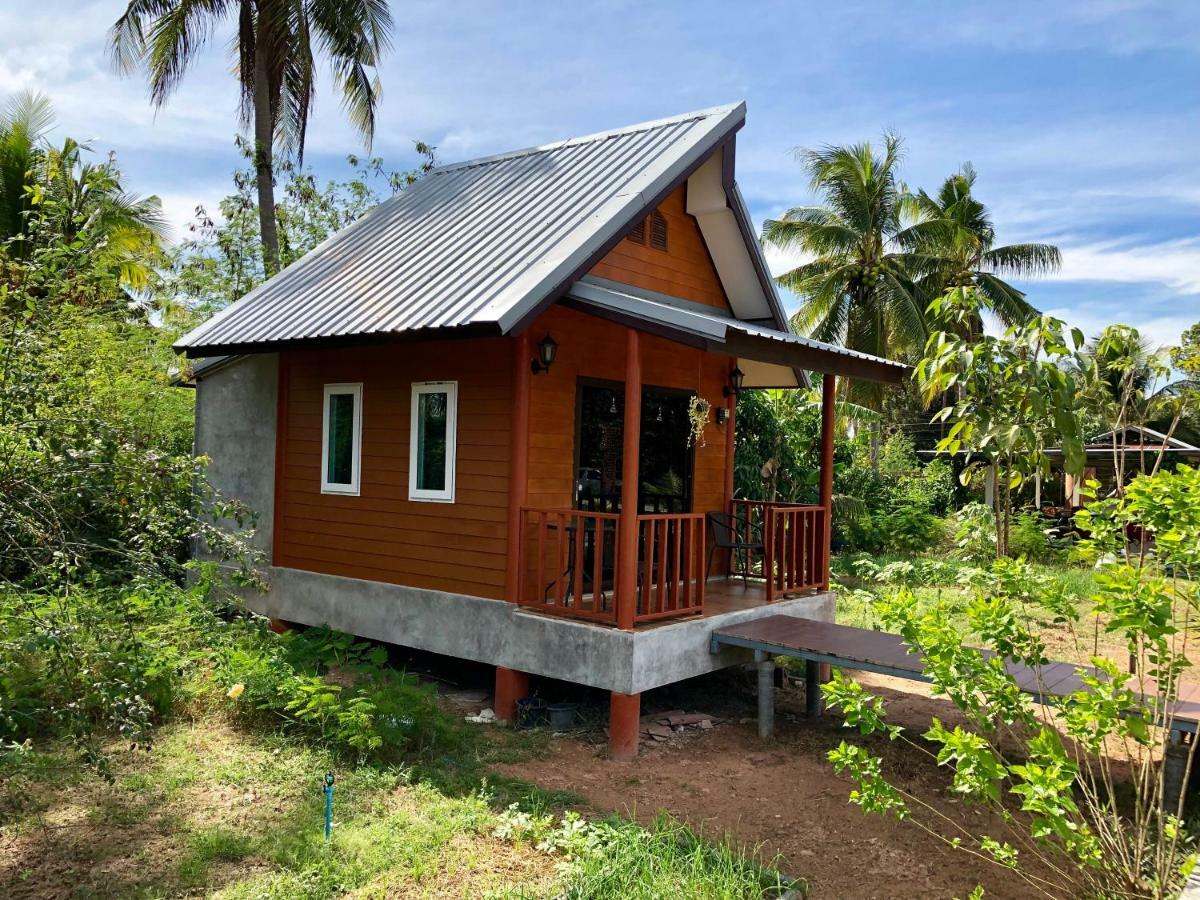 Baan Thung Home Stay Prasat Exterior photo